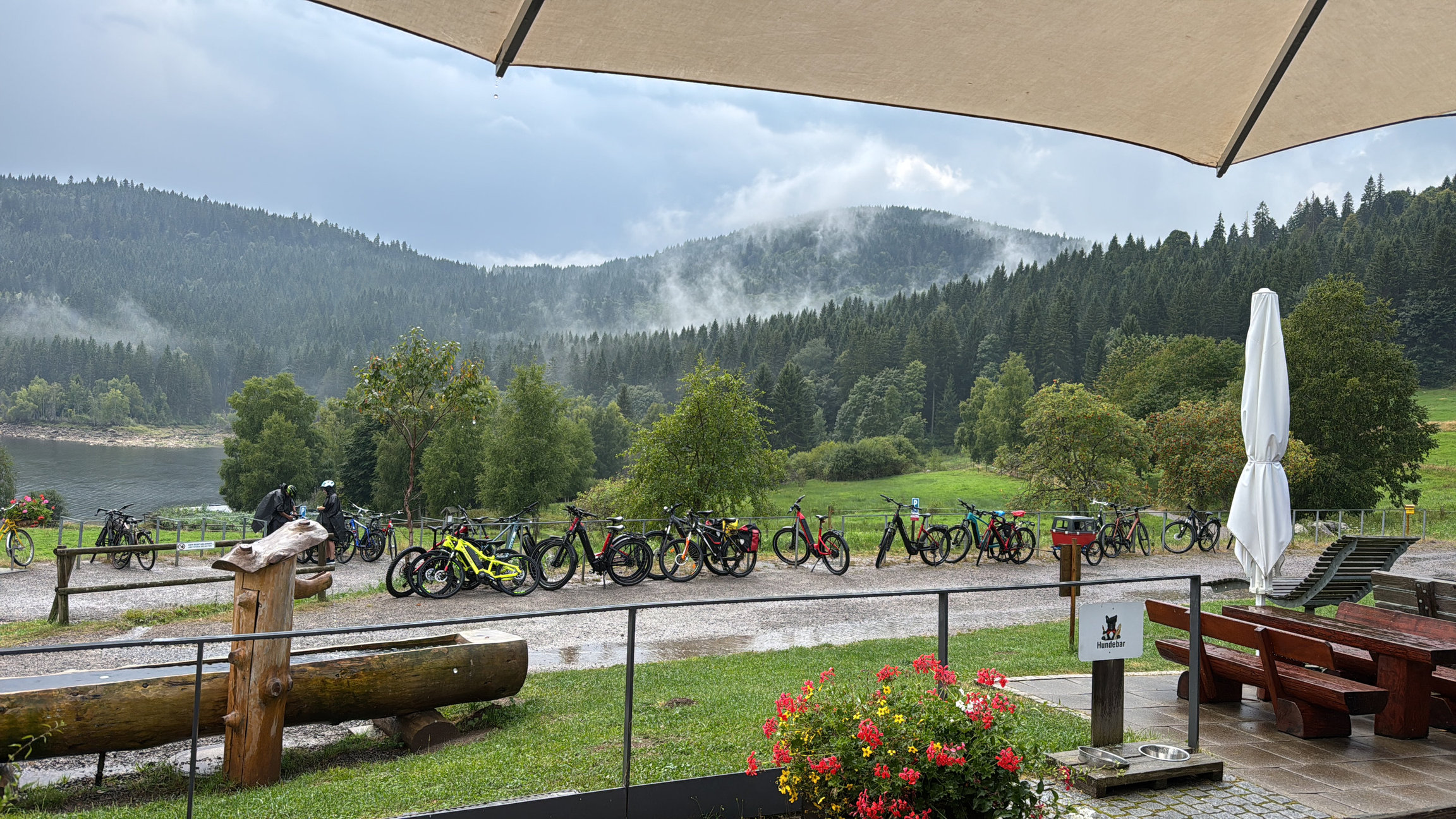 F22121B0 8FF8 4134 AEAD 43863D1BC180